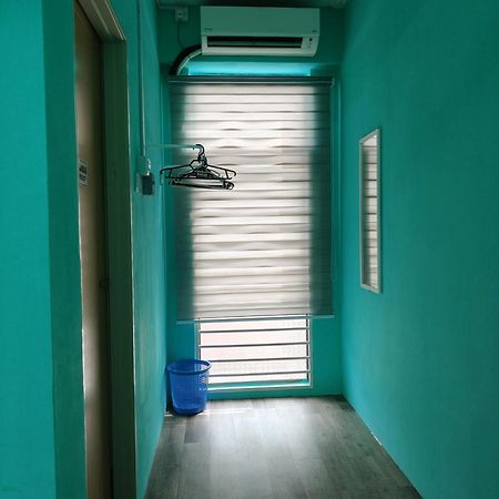 World Kids Fantasy Hotel Lumut Exterior photo