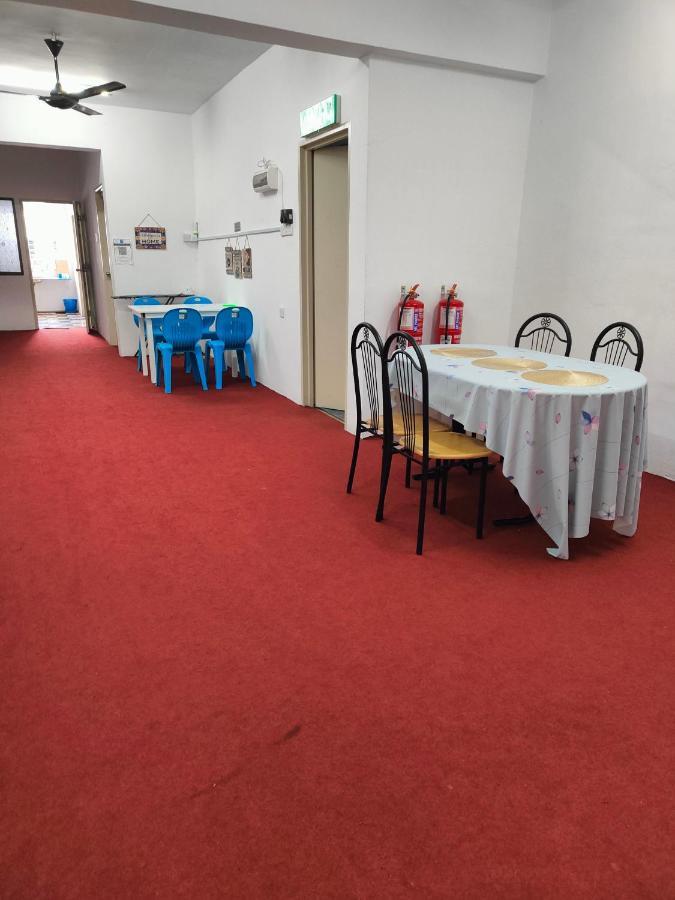 World Kids Fantasy Hotel Lumut Exterior photo